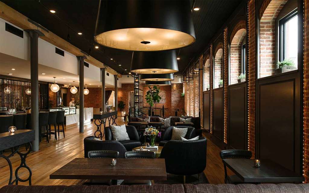 The Hotel La Crosse